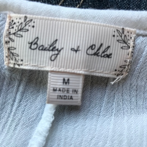 Bailey & Chloe Boho Embroidered Tunic Top Fringe M - Picture 5 of 8